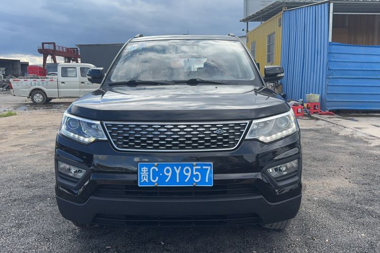 Used CHANGAN OSHAN CX70 2017 CX70T 1.5T Manual High-Performance Edition Exterior 1
