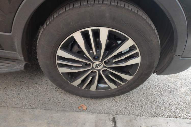 Used CHANGAN OSHAN CX70 2017 CX70T 1.5T Manual Zunqing Edition Exterior 1