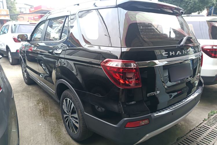 Used CHANGAN OSHAN CX70 2017 Facelifted CX70T 1.5T Manual High-Performance Edition Exterior 3
