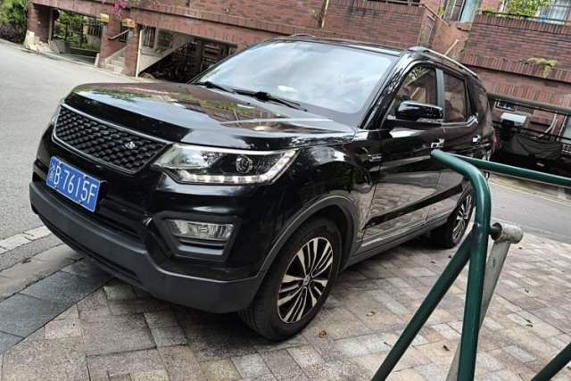 Used CHANGAN OSHAN CX70 2017 CX70T 1.5T Manual High-Performance Edition