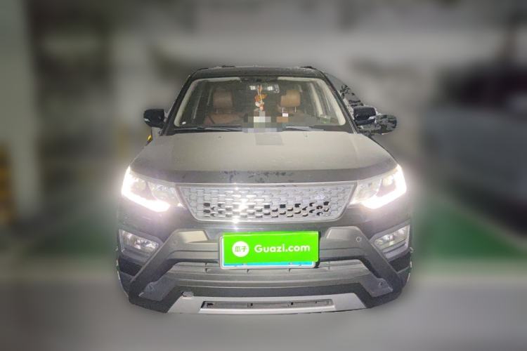 Used CHANGAN OSHAN CX70 2017 CX70T 1.5T Automatic Luxury Edition Front