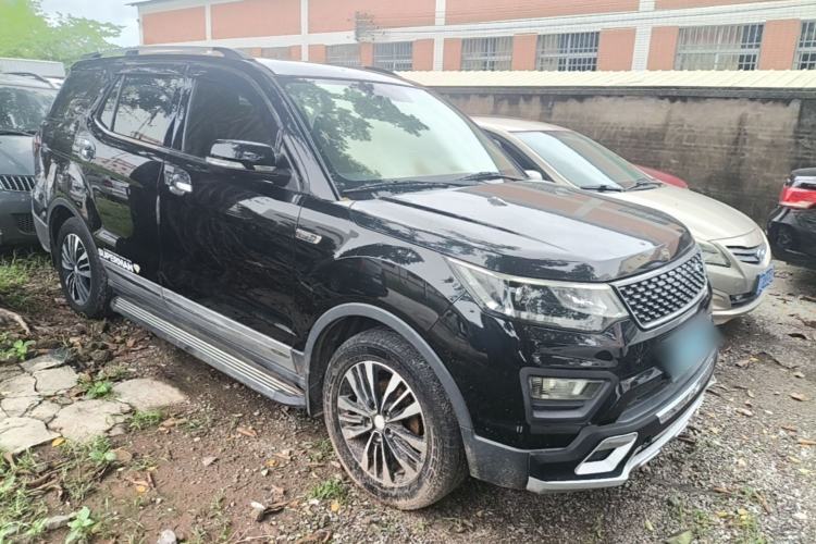 Used CHANGAN OSHAN CX70 2017 CX70T 1.5T Automatic Zunqing Edition Front Right 45 Deg