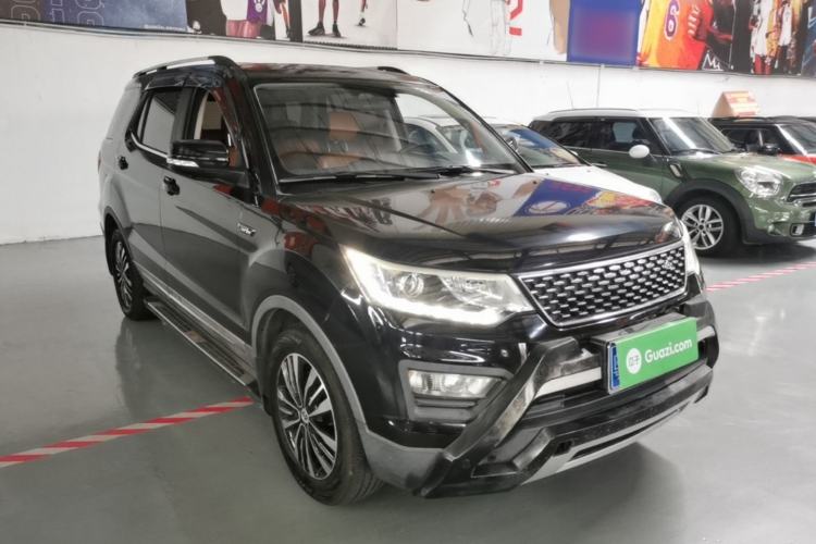 Used CHANGAN OSHAN CX70 2017 CX70T 1.5T Automatic Zunqing Edition Front Right 45 Deg