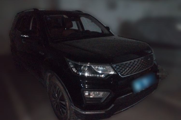 Used CHANGAN OSHAN CX70 2017 CX70T 1.5T Automatic Zunqing Edition Front Right 45 Deg