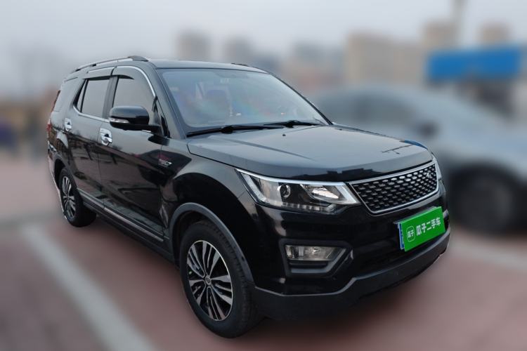 Used CHANGAN OSHAN CX70 2017 Facelifted CX70T 1.5T Manual High-Performance Edition Front Right 45 Deg