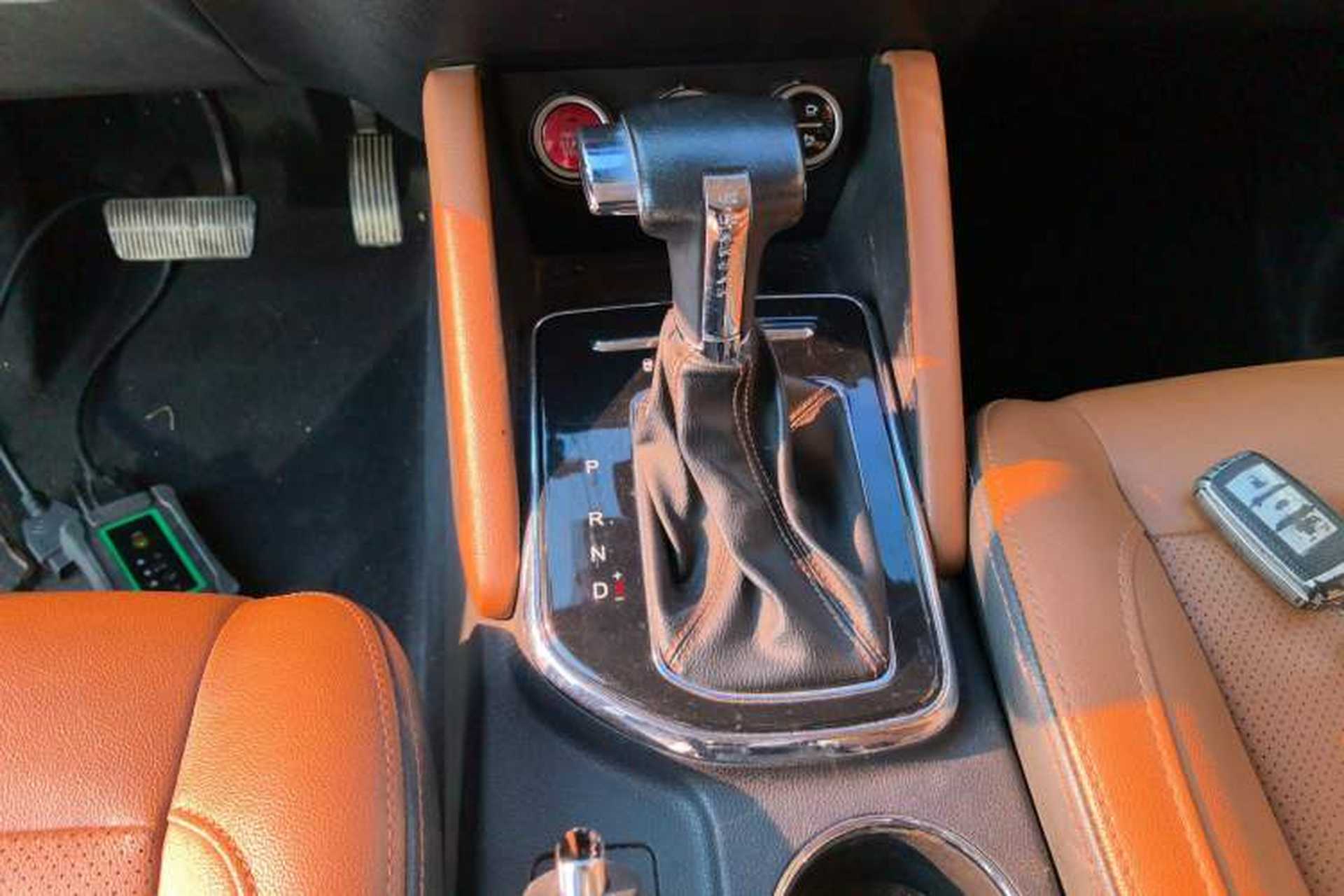 Used CHANGAN OSHAN CX70 2017 Facelifted CX70T 1.5T Automatic Zunqing Edition Gear Lever