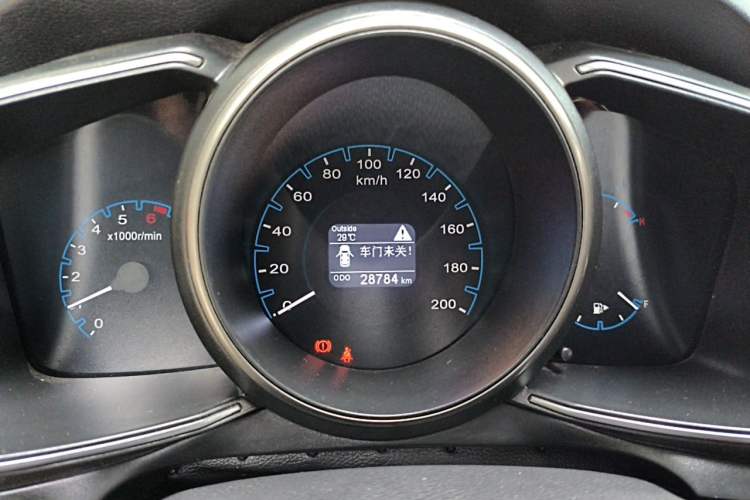 Used CHANGAN OSHAN CX70 2017 CX70T 1.5T Manual High-Performance Edition Instrument Cluster