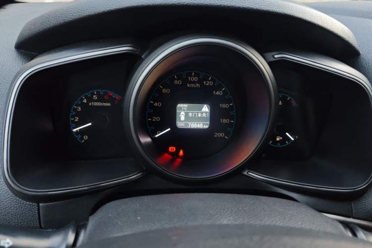 Used CHANGAN OSHAN CX70 2017 Facelifted CX70T 1.5T Manual High-Performance Edition Instrument Cluster