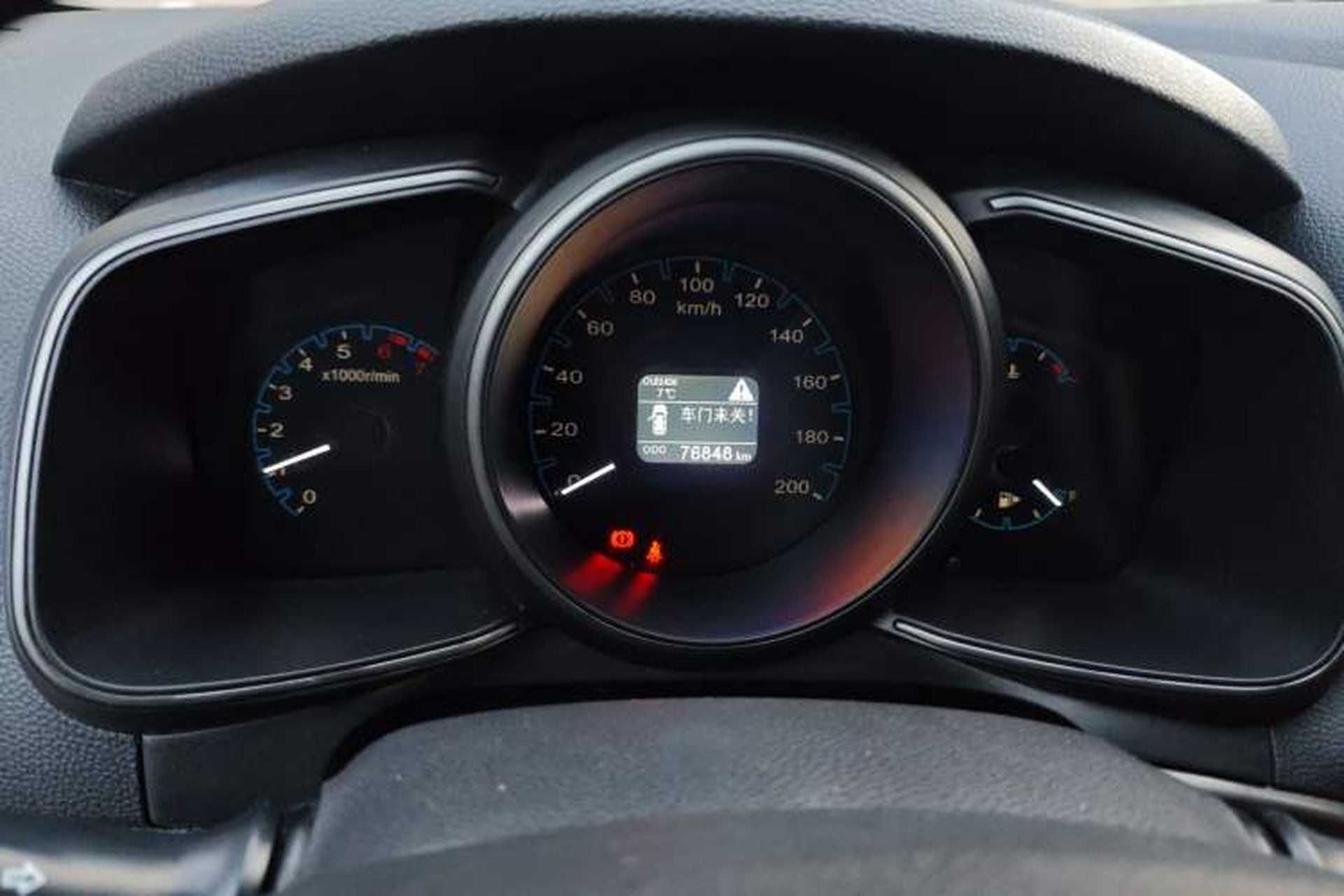 Used CHANGAN OSHAN CX70 2017 Facelifted CX70T 1.5T Manual High-Performance Edition Instrument Cluster