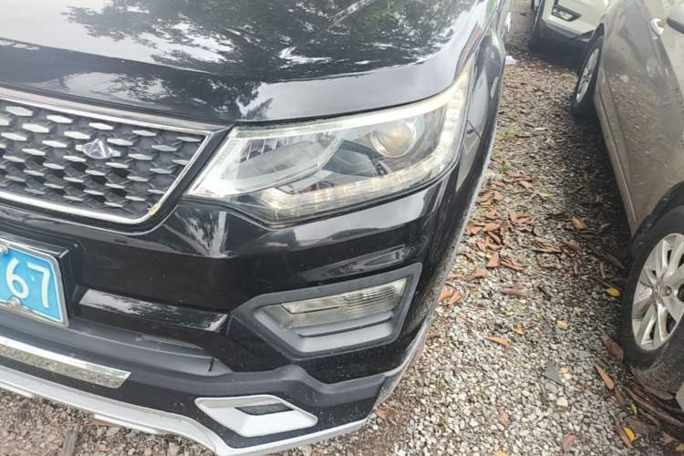 Used CHANGAN OSHAN CX70 2017 CX70T 1.5T Automatic Zunqing Edition Left Front Headlight
