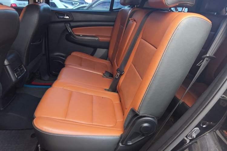 Used CHANGAN OSHAN CX70 2017 CX70T 1.5T Manual High-Performance Edition Left Rear Seat