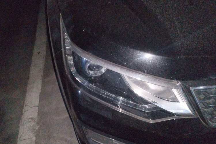 Used CHANGAN OSHAN CX70 2017 CX70T 1.5T Automatic Zunqing Edition Right Front Headlight