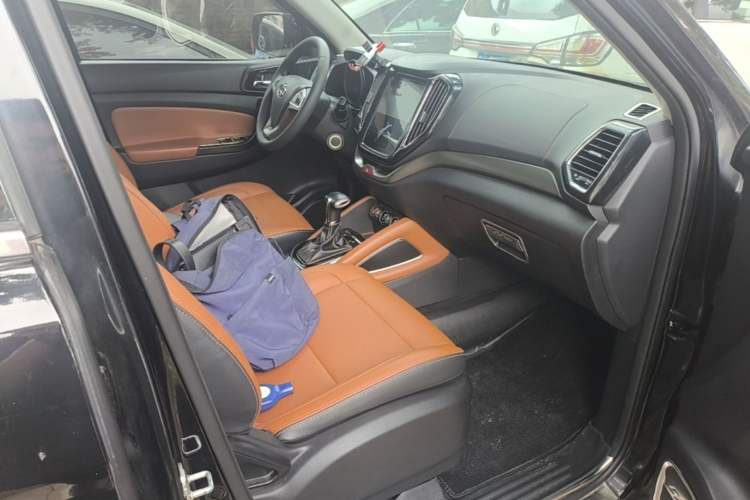 Used CHANGAN OSHAN CX70 2017 CX70T 1.5T Automatic Zunqing Edition Right Front Seat