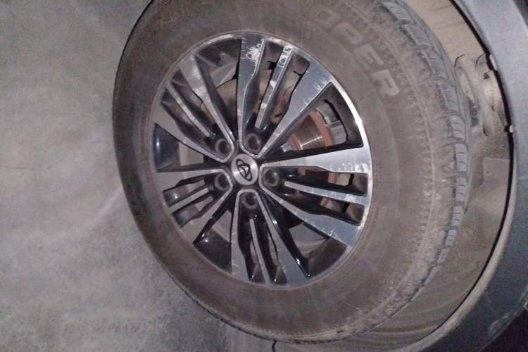 Used CHANGAN OSHAN CX70 2017 CX70T 1.5T Automatic Zunqing Edition Right Front Wheel Hub