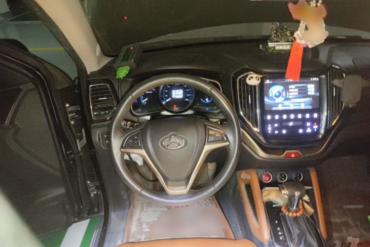 Used CHANGAN OSHAN CX70 2017 CX70T 1.5T Automatic Luxury Edition Steering Wheel