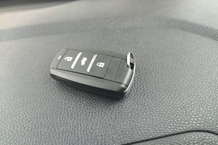 Used CHANGAN OSHAN CX70 2017 CX70T 1.5T Automatic Zunqing Edition Vehicle Key