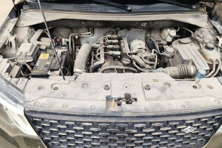 Used CHANGAN OSHAN CX70 2017 CX70T 1.5T Manual High-Performance Edition Engine Bay
