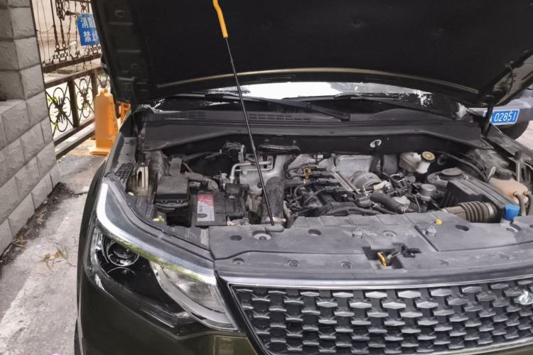 Used CHANGAN OSHAN CX70 2017 CX70T 1.5T Automatic Luxury Edition Engine Bay Right