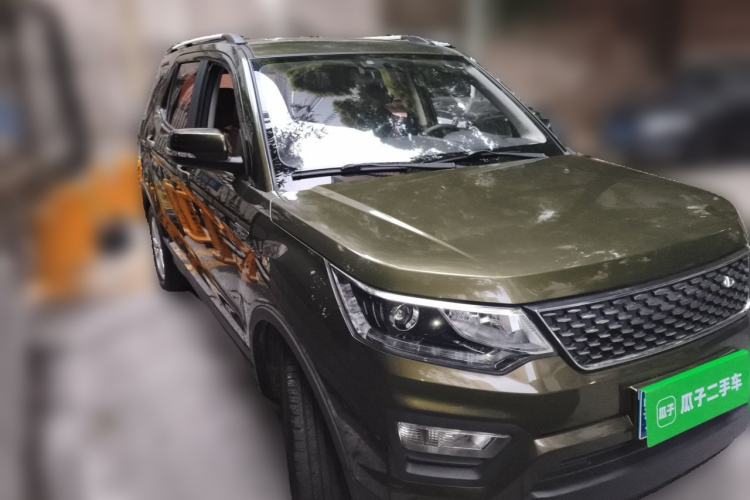 Used CHANGAN OSHAN CX70 2017 CX70T 1.5T Automatic Luxury Edition Front Right 45 Deg