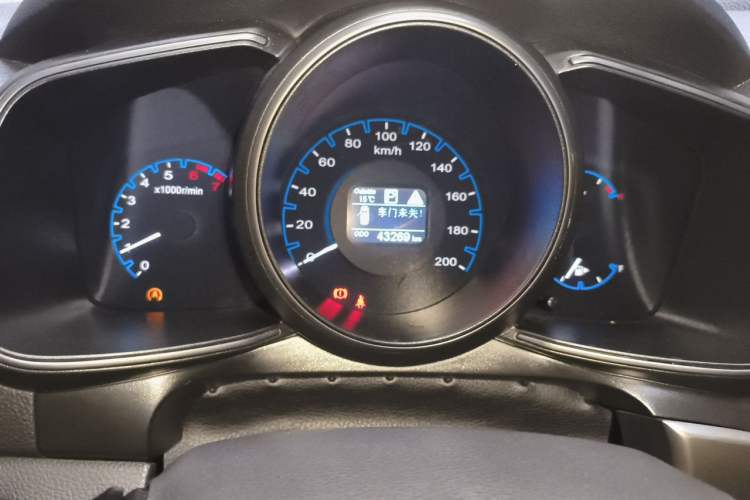 Used CHANGAN OSHAN CX70 2017 CX70T 1.5T Automatic Luxury Edition Instrument Cluster