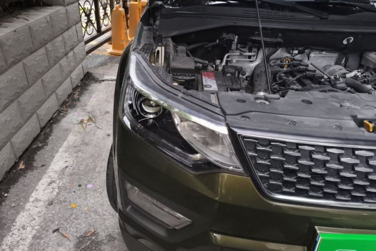 Used CHANGAN OSHAN CX70 2017 CX70T 1.5T Automatic Luxury Edition Right Front Headlight