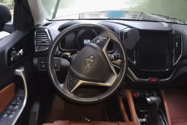 Used CHANGAN OSHAN CX70 2017 CX70T 1.5T Automatic Luxury Edition Steering Wheel