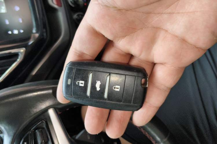 Used CHANGAN OSHAN CX70 2017 CX70T 1.5T Manual High-Performance Edition Vehicle Key