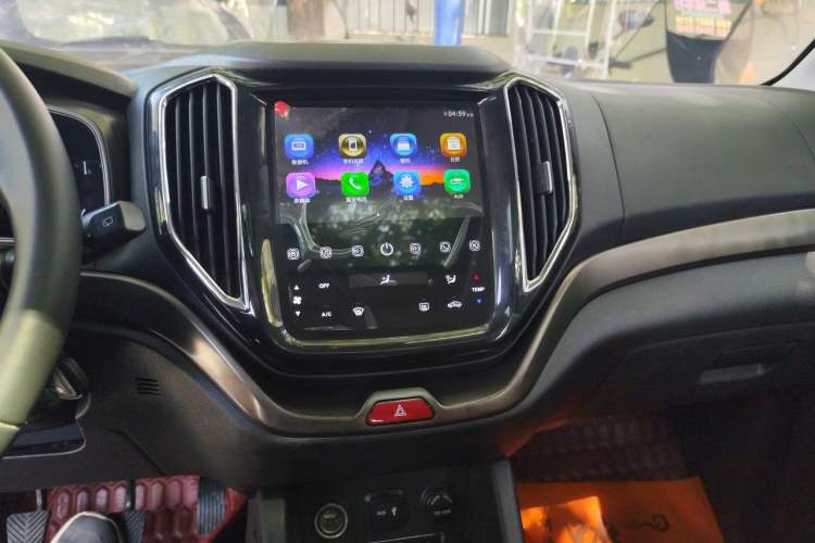 Used CHANGAN OSHAN CX70 2017 1.6L Manual Elite Model Audio And AC Panel