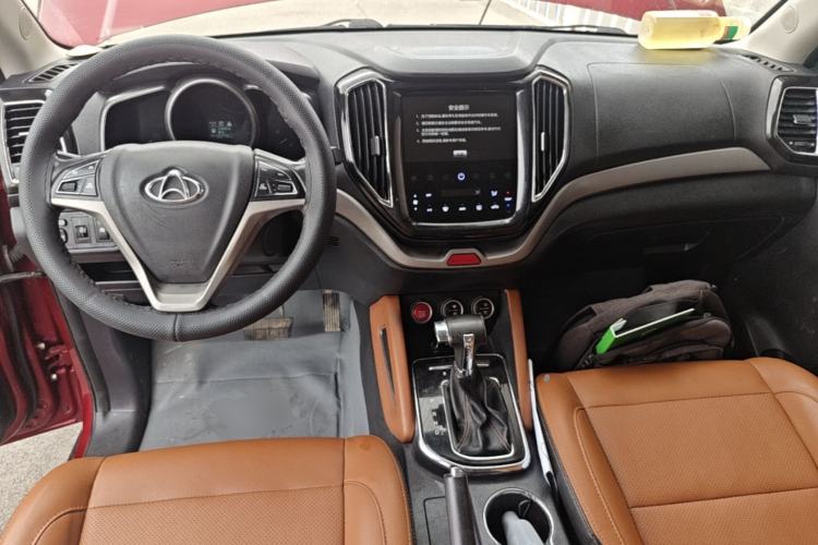 Used CHANGAN OSHAN CX70 2017 CX70T 1.5T Automatic Zunqing Edition Center Console