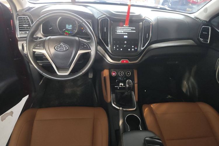 Used CHANGAN OSHAN CX70 2017 CX70T 1.5T Manual High-Performance Edition Center Console