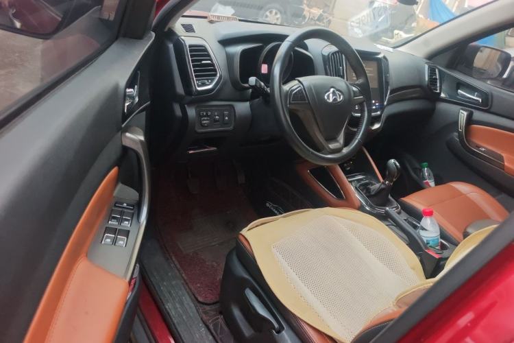 Used CHANGAN OSHAN CX70 2017 CX70T 1.5T Manual High-Performance Edition Driver Seat