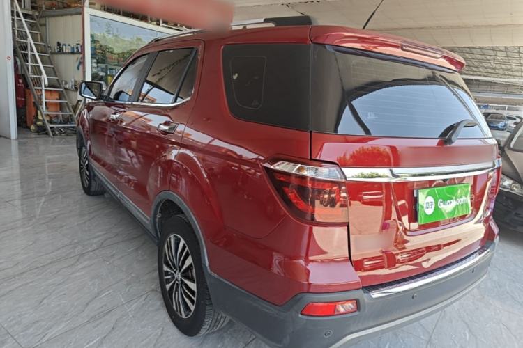 Used CHANGAN OSHAN CX70 2017 Facelifted CX70T 1.5T Manual High-Performance Edition Exterior 2