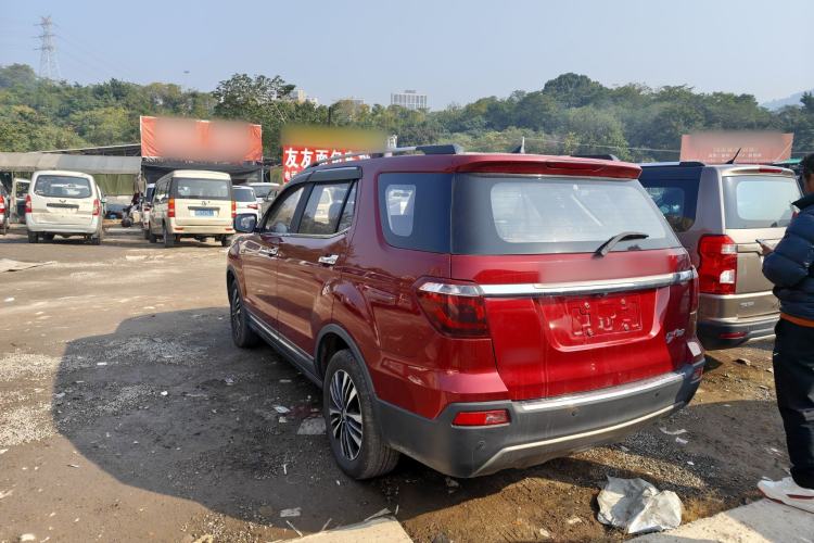 Used CHANGAN OSHAN CX70 2017 Facelifted CX70T 1.5T Manual High-Performance Edition Exterior 3