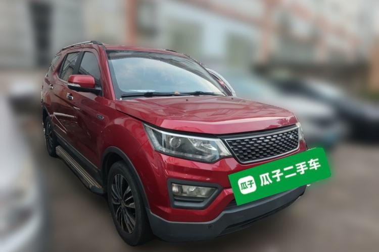 Used CHANGAN OSHAN CX70 2017 CX70T 1.5T Manual High-Performance Edition Front Right 45 Deg