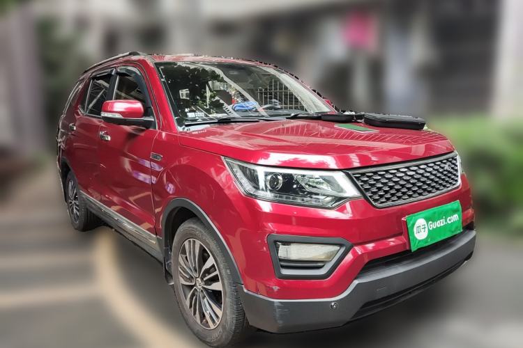Used CHANGAN OSHAN CX70 2017 CX70T 1.5T Automatic Zunqing Edition Front Right 45 Deg
