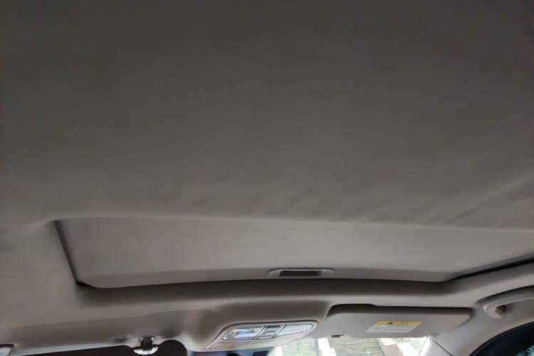 Used CHANGAN OSHAN CX70 2017 CX70T 1.5T Automatic Zunqing Edition Headliner
