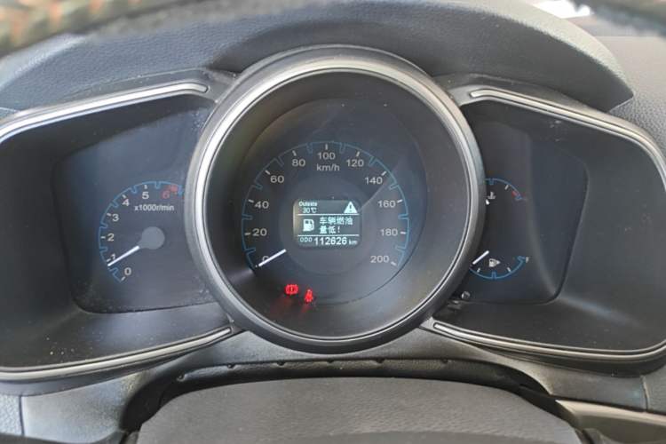 Used CHANGAN OSHAN CX70 2017 Facelifted CX70T 1.5T Manual High-Performance Edition Instrument Cluster