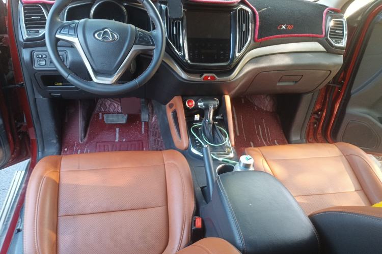 Used CHANGAN OSHAN CX70 2017 CX70T 1.5T Automatic Luxury Edition Interior 2