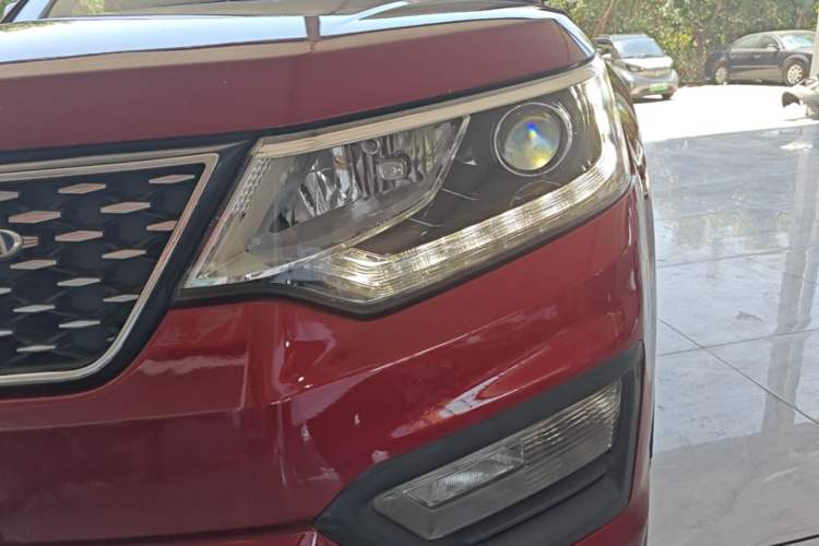 Used CHANGAN OSHAN CX70 2017 Facelifted CX70T 1.5T Manual High-Performance Edition Left Front Headlight