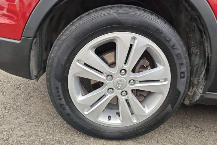 Used CHANGAN OSHAN CX70 2017 CX70T 1.5T Automatic Luxury Edition Left Front Wheel Hub