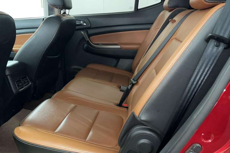 Used CHANGAN OSHAN CX70 2017 CX70T 1.5T Automatic Zunqing Edition Left Rear Seat