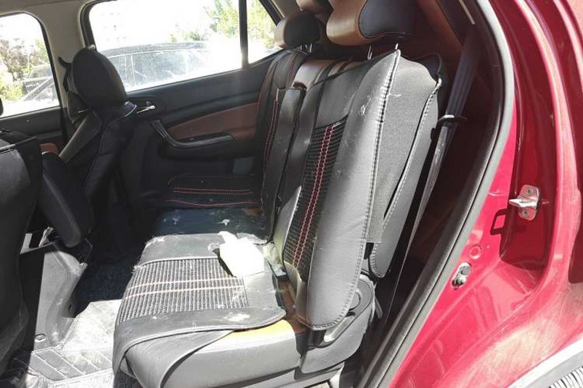 Used CHANGAN OSHAN CX70 2017 CX70T 1.5T Manual High-Performance Edition Left Rear Seat