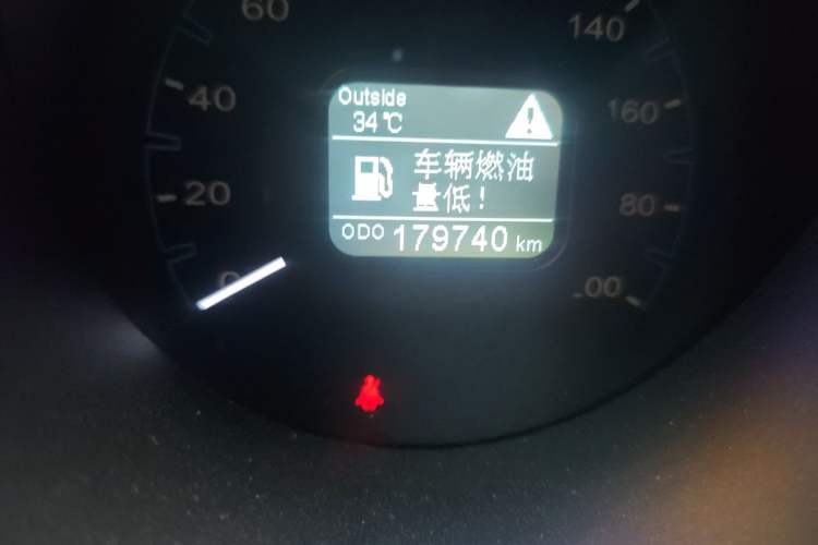 Used CHANGAN OSHAN CX70 2017 CX70T 1.5T Manual High-Performance Edition Odometer Close Up