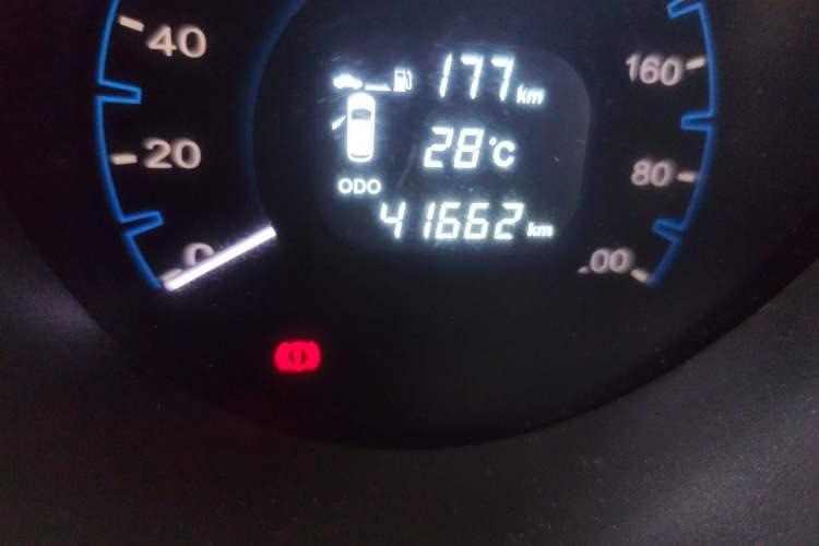 Used CHANGAN OSHAN CX70 2017 1.6L Manual Elite Model Odometer Close Up