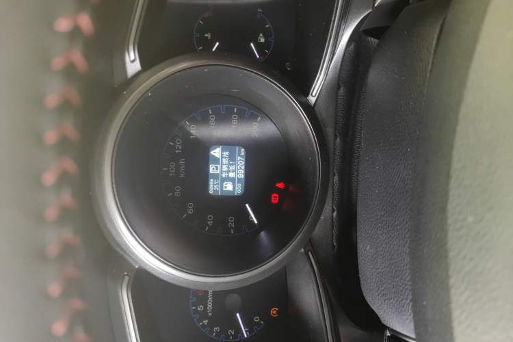 Used CHANGAN OSHAN CX70 2017 CX70T 1.5T Automatic Luxury Edition Odometer Close Up