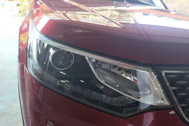 Used CHANGAN OSHAN CX70 2017 CX70T 1.5T Automatic Luxury Edition Right Front Headlight