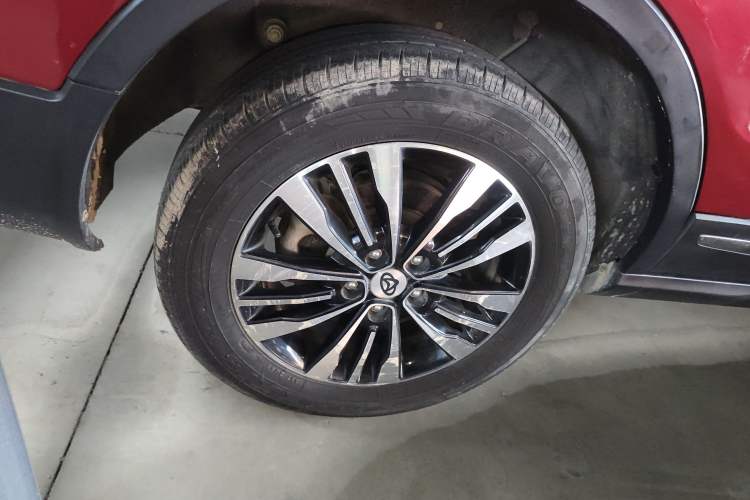 Used CHANGAN OSHAN CX70 2017 CX70T 1.5T Manual High-Performance Edition Right Rear Wheel Hub