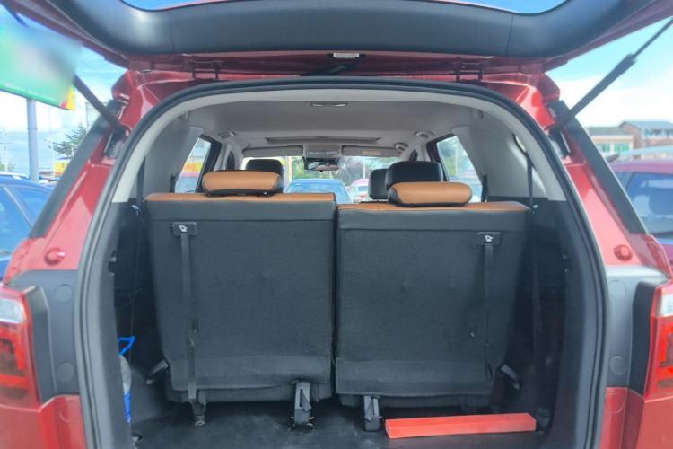 Used CHANGAN OSHAN CX70 2017 CX70T 1.5T Automatic Zunqing Edition Trunk