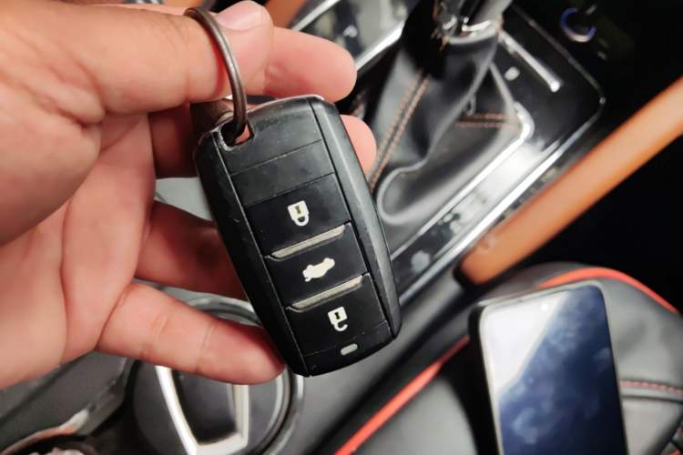 Used CHANGAN OSHAN CX70 2017 CX70T 1.5T Automatic Zunqing Edition Vehicle Key