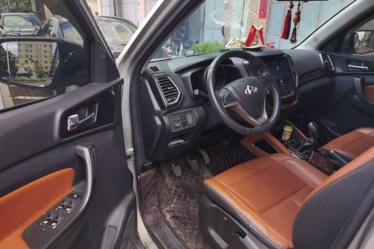 Used CHANGAN OSHAN CX70 2017 CX70T 1.5T Manual High-Performance Edition Driver Seat
